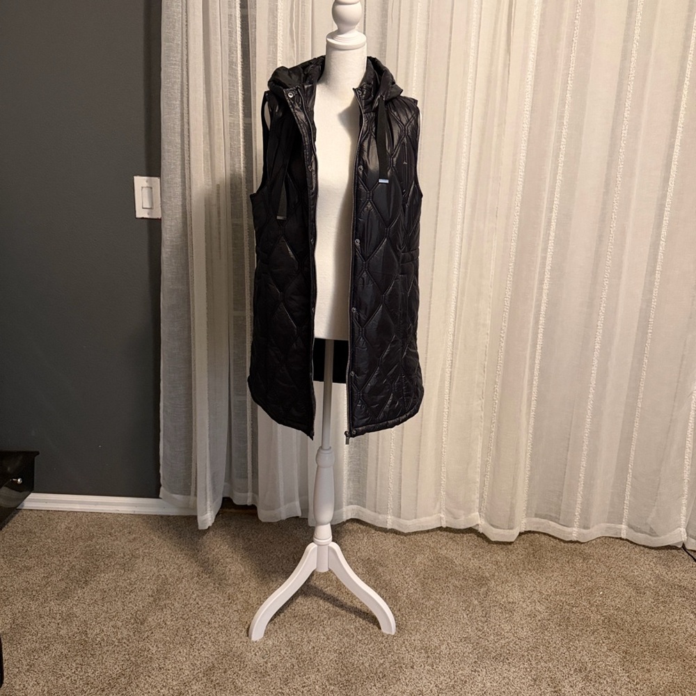 Black Quilted Hooded Vest